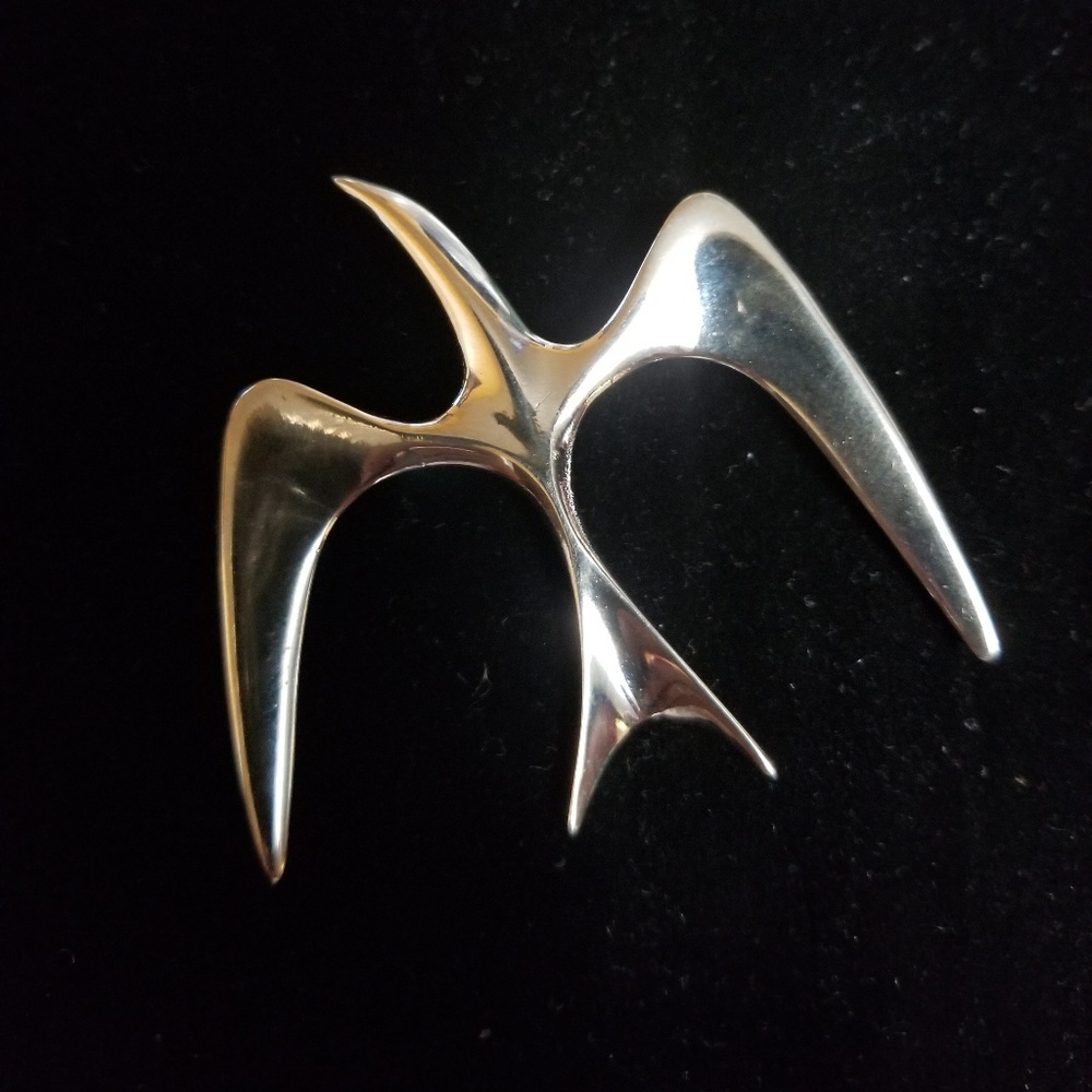 Brooch